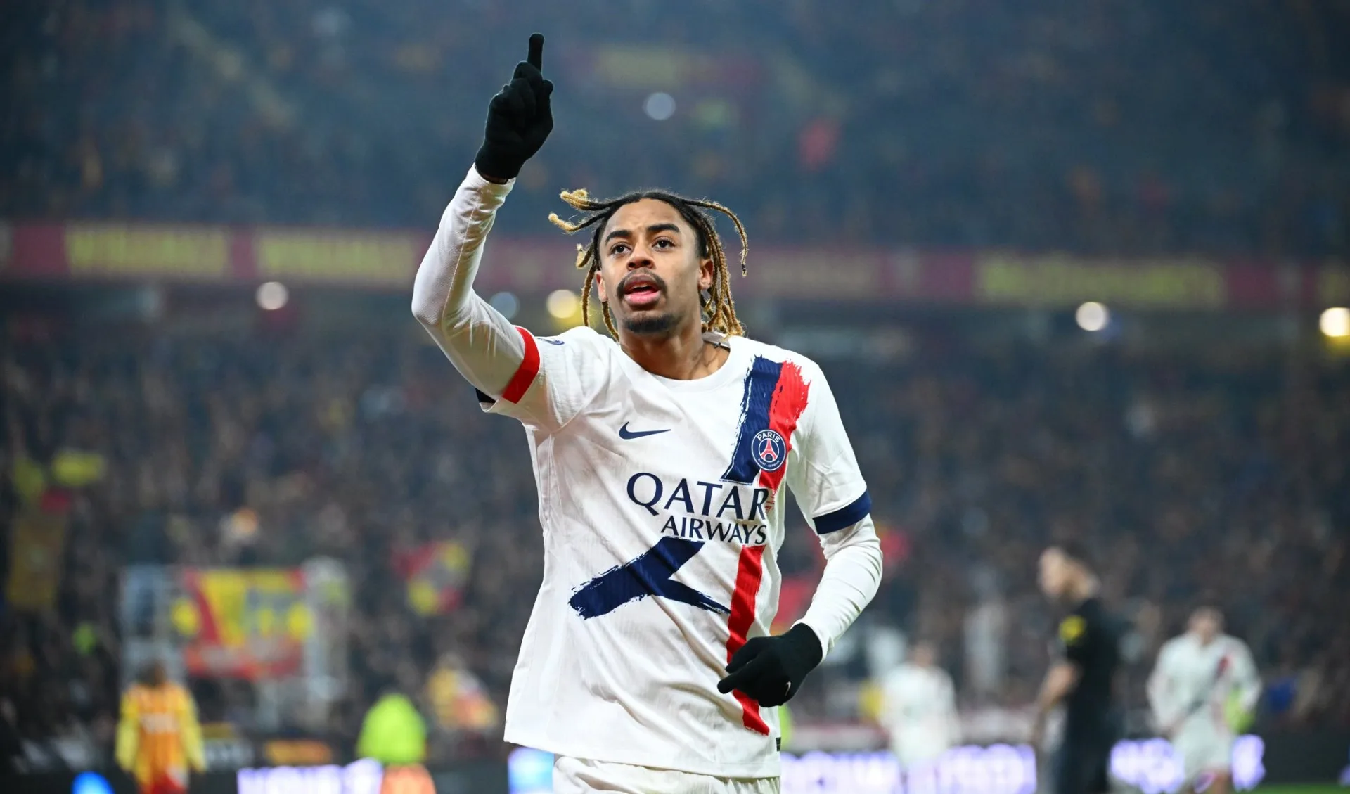 Tops/Flops Le Havre-PSG : Barcola confirme, Kvaratskhelia grimace
